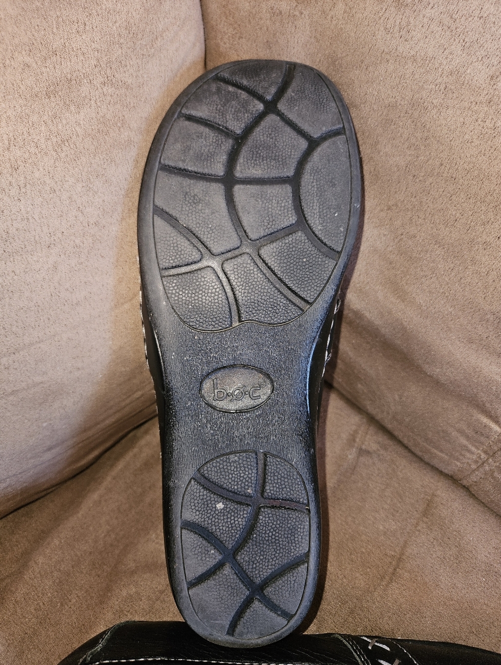 b.ø.c. (Born Concept) Sz 9 Slip-On Comfort Flats, Black Leather - Picture 4 of 4